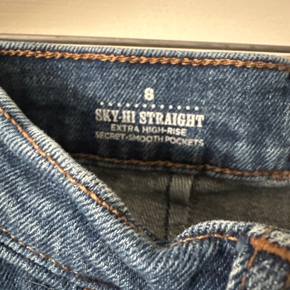 Old navy workwear Sky Hi Straight Extra High Rise Jeans size 8 - Picture 3 of 5